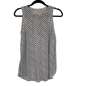 Athleta Breezy High Neck Tank Top Blue White Chevron‎ Print Size S